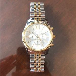 LIKE NEW MENS MICHAEL KORS WATCH